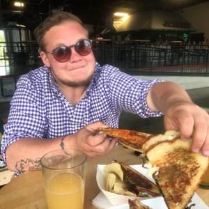 Meet your Posher, Liam